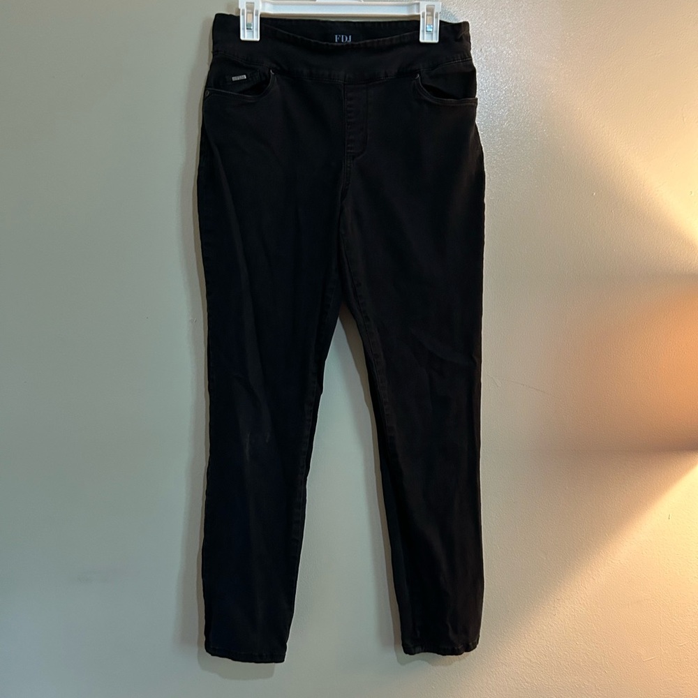 Nice Jeans - image 1